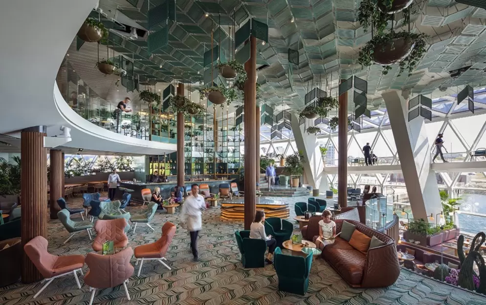 Celebrity Cruises Eden 1.jpg